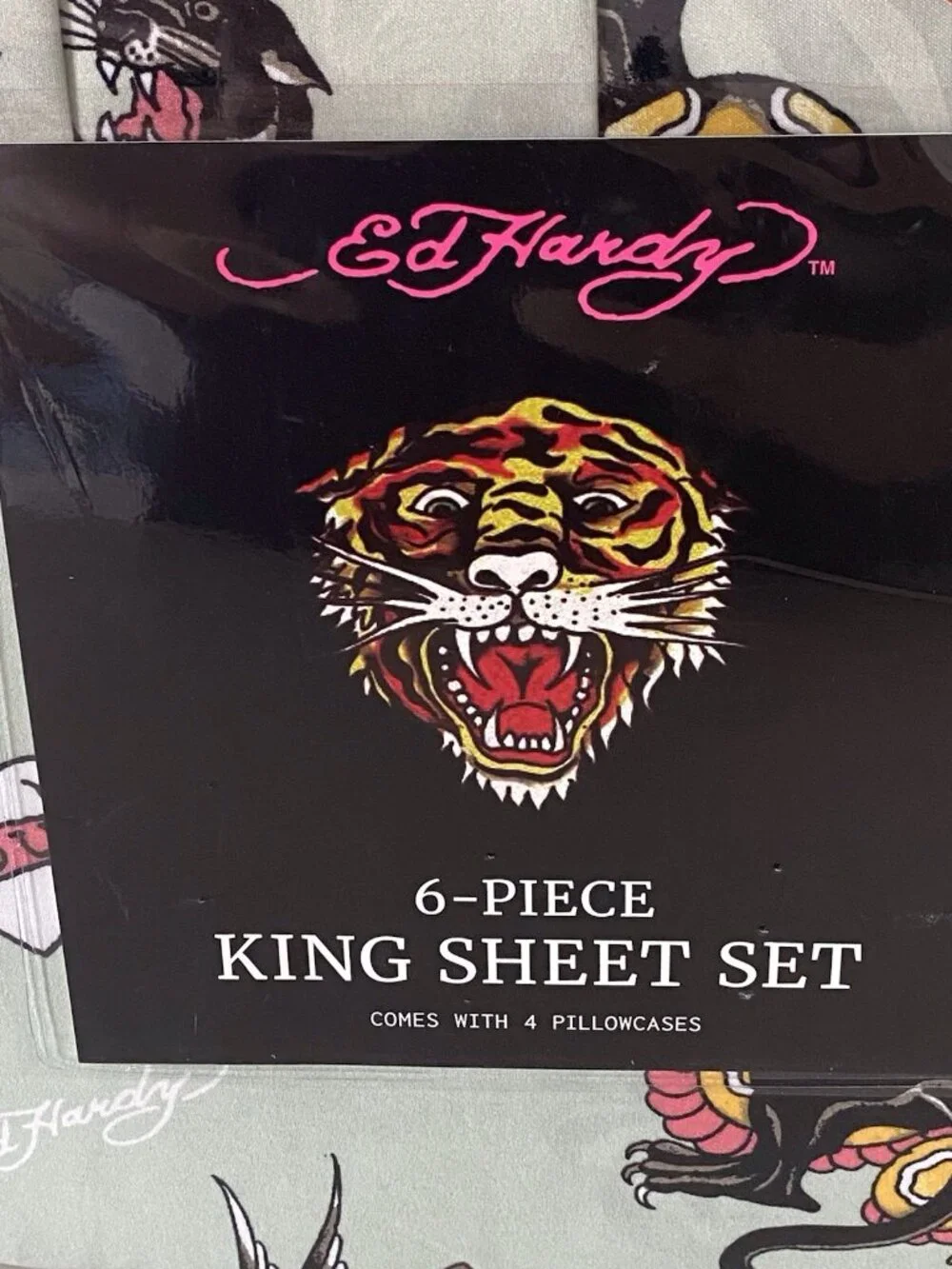 6 Piece Ed Hardy KING Size Sheet‎ Set Green Logo Panther Snake Hearts Roses NEW